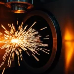 Toczenie CNC processes on a high-precision lathe machine showcasing detailed metalworking